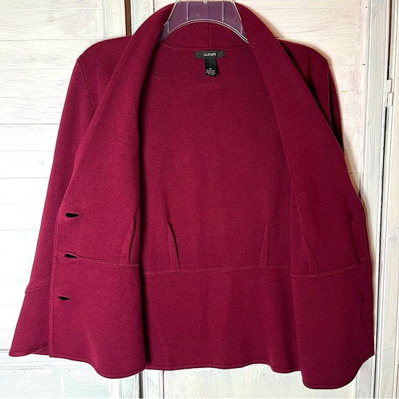ALFANI 🌹 Cardigan Shrug Jacket in Melbec Burgundy Women’s Size M - Picture 4 of 10